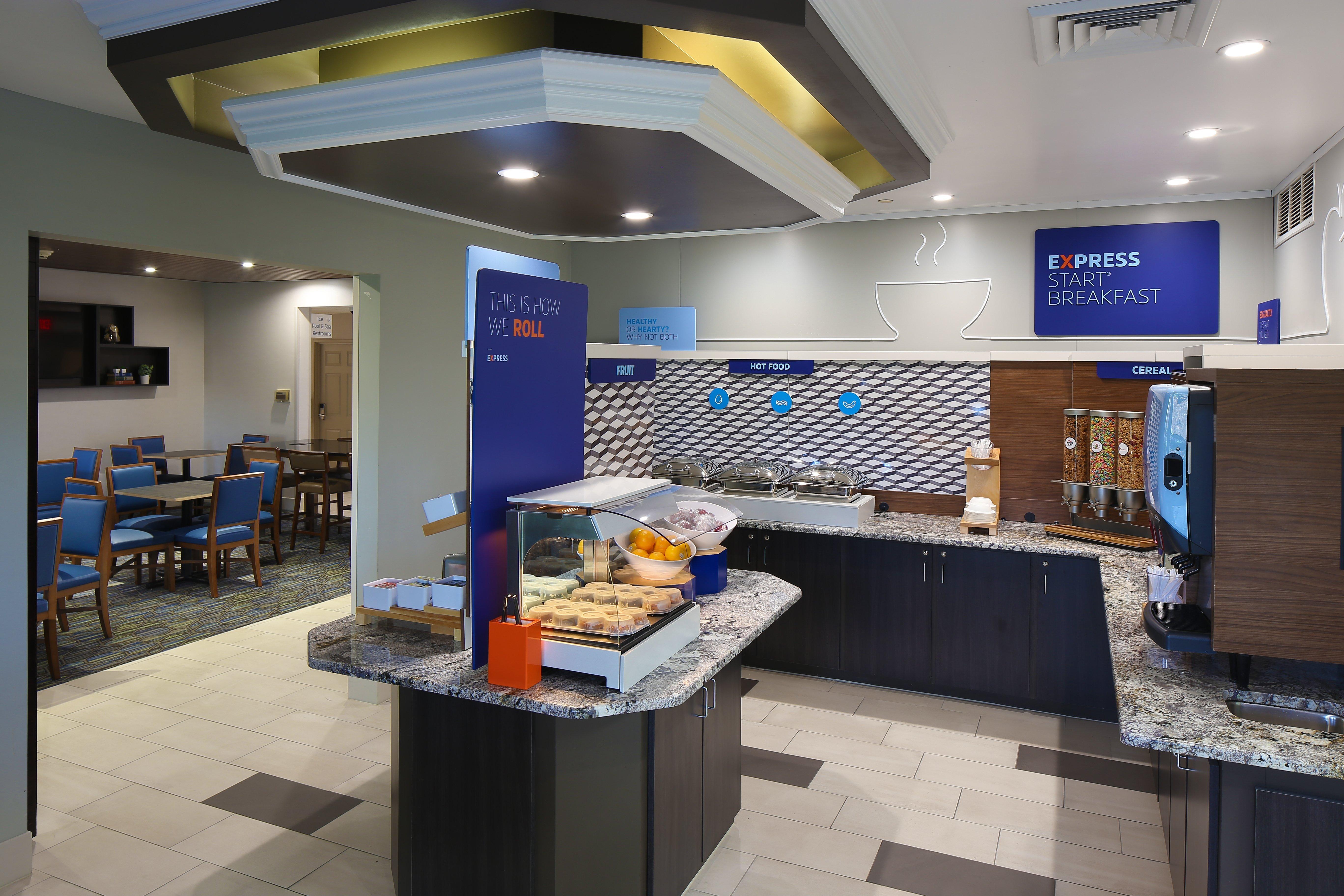 Holiday Inn Express Grand Rapids Southwest By Ihg Grandville Exterior foto