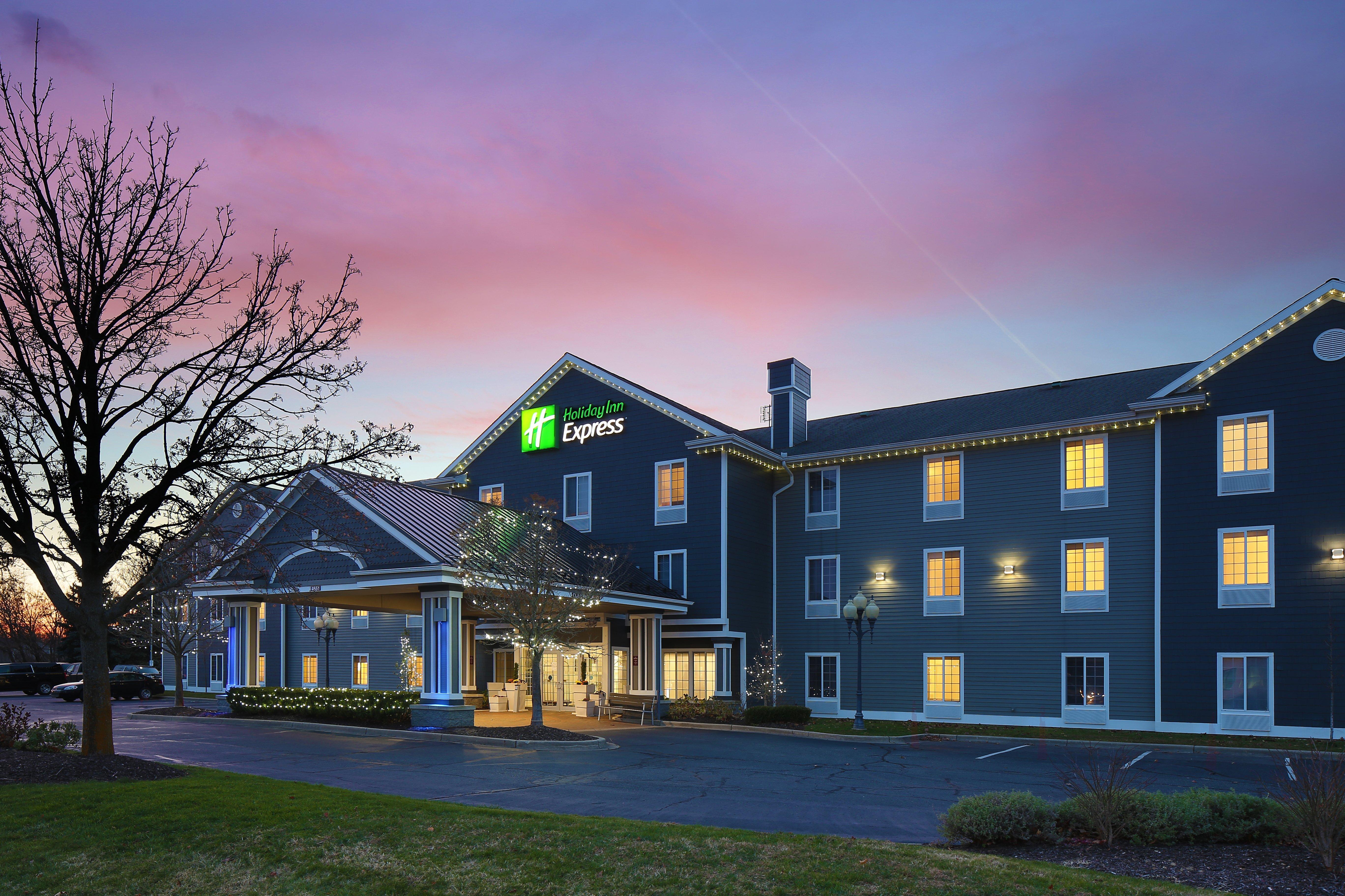Holiday Inn Express Grand Rapids Southwest By Ihg Grandville Exterior foto
